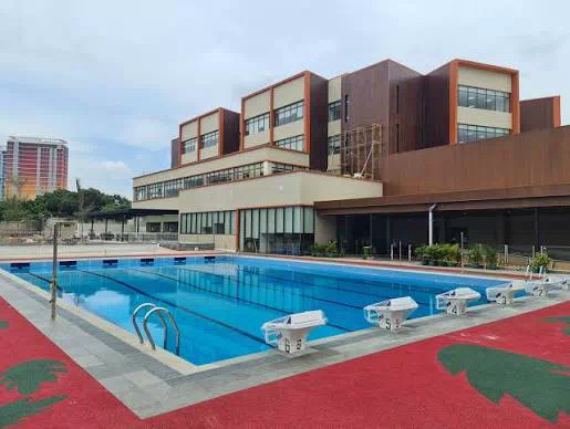 Australian Independent School (AIS)